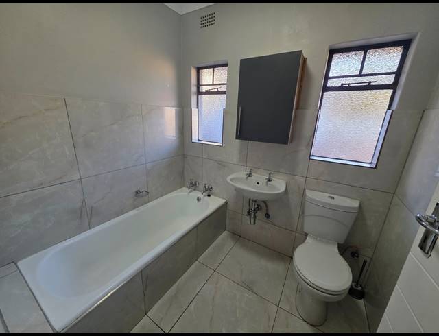 3 BEDROOM HOUSE TO LET IN VAALPARK